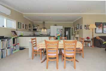 37 Connolly Street, Boulcott