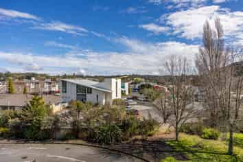 A36/210 Dairy Flat Highway, Albany