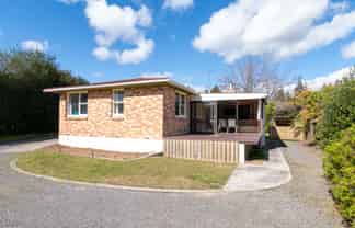132 Devon Street West, Hillcrest