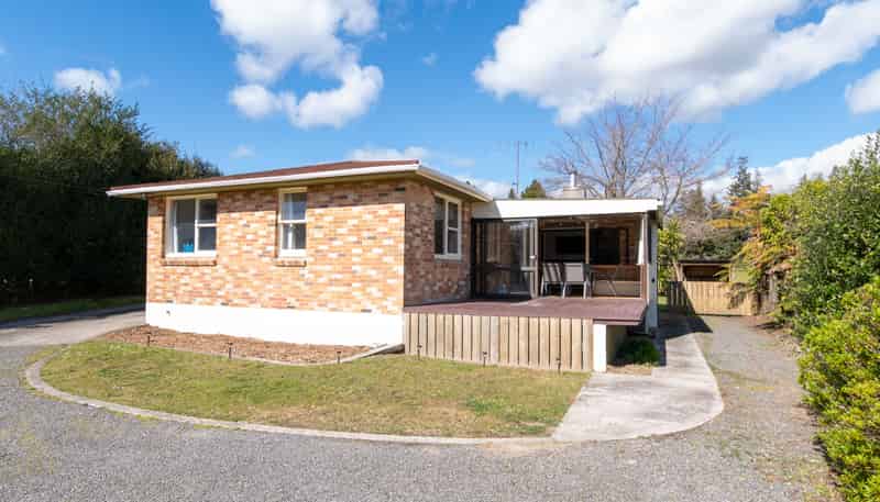 132 Devon Street West, Hillcrest