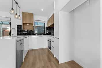 100C Tui Road, Papatoetoe