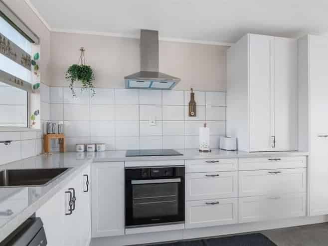 203F Maxwell Road, Redwoodtown
