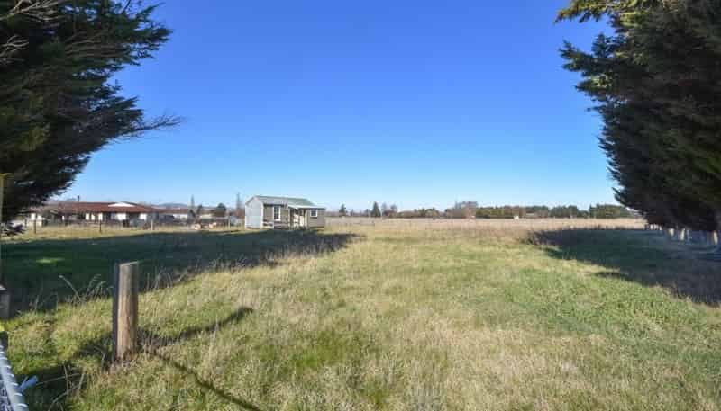 52 Cardigan Street East, Middlemarch