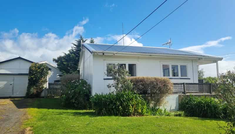 4 Bell Road, Beachlands