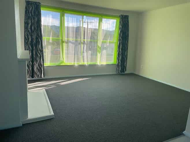 75 Gear Terrace, Ranui Heights