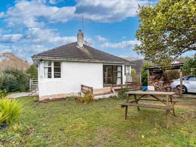 25 Lowe Street, LIBERTON