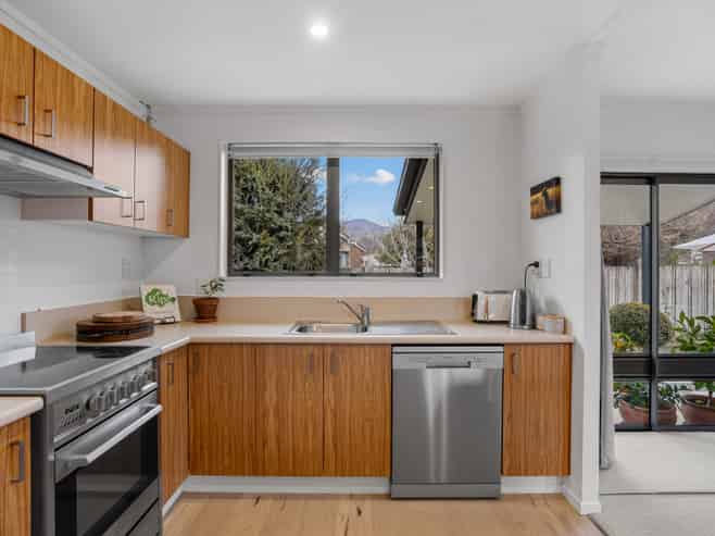 48 Antimony Crescent, Cromwell