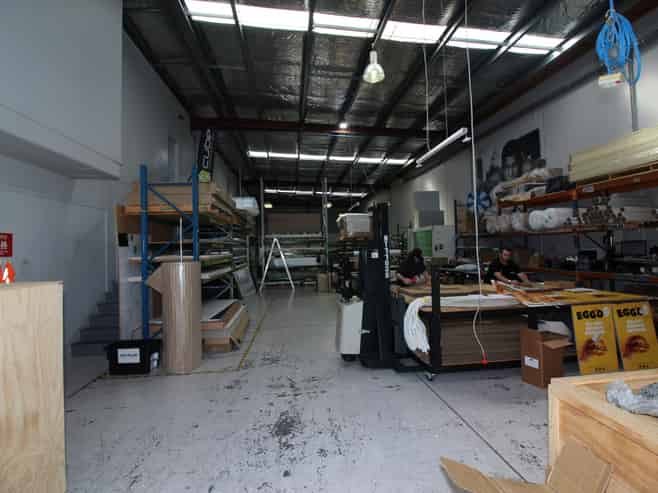 1,227sqm industrial