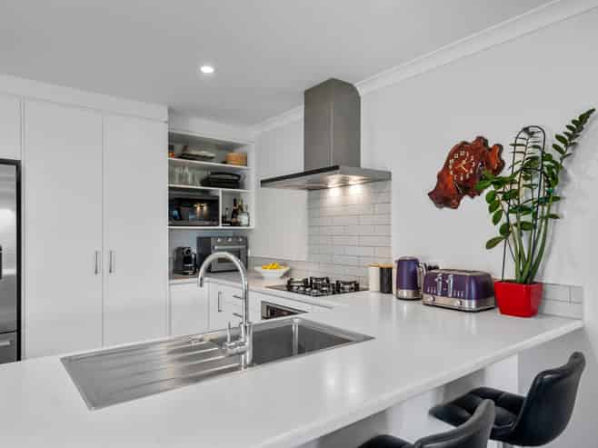 12 Anglers Way, Omokoroa