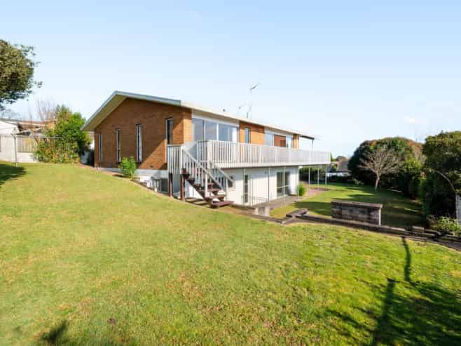 5 Pohutukawa Drive, Pukete