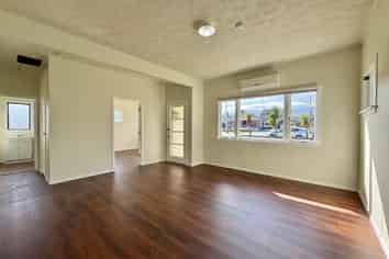 8A Hill Road, Papatoetoe