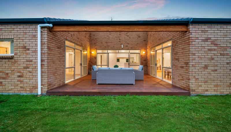 115 Kyle Road, Greenhithe