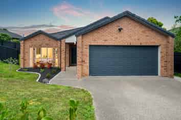 115 Kyle Road, Greenhithe