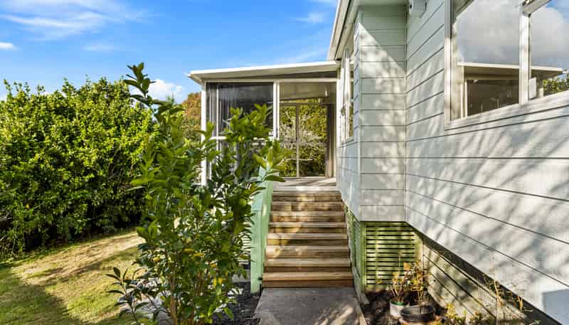 227 Glengarry Road, Glen Eden