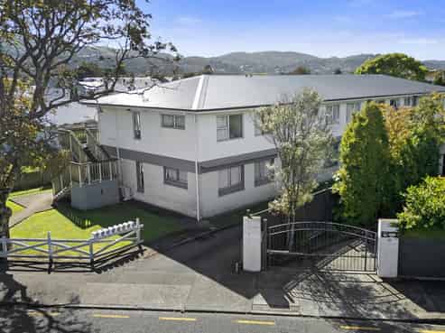 3/195 Waterloo Road, Central Hutt