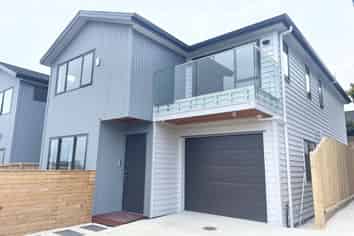 2A Askew Place, Farm Cove