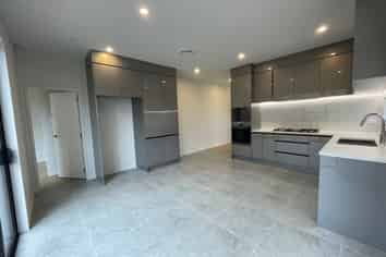 2A Askew Place, Farm Cove