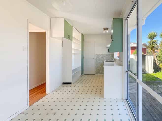 71 Chillcot Road, Henderson