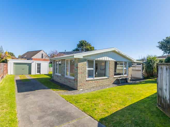 7 Watson Drive, Paraparaumu Beach