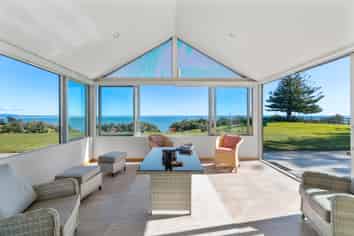 379C Pukearuhe Road, Urenui