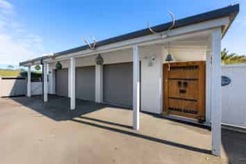 379C Pukearuhe Road, Urenui