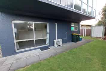 1/58 Paynters  Avenue, Strandon