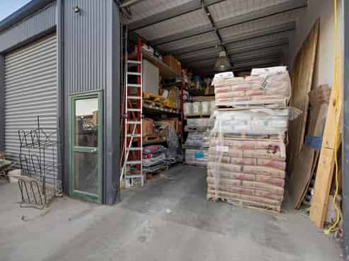 Freehold split-risk investment - Glenda Drive