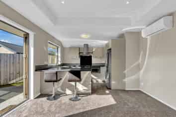 2/31 Veitches Road, Casebrook