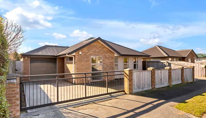 2/31 Veitches Road, Casebrook