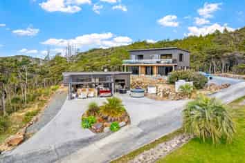 1570 Cove Road, Mangawhai