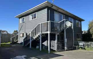 4/59A Takanini Road , Takanini