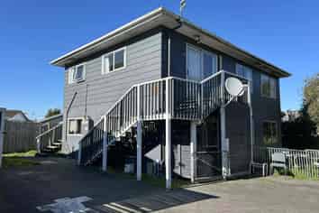 4/59A Takanini Road , Takanini