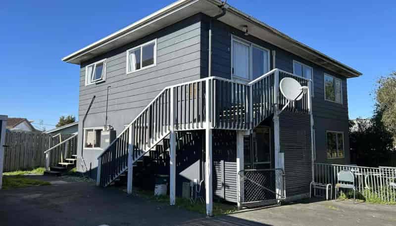 4/59A Takanini Road , Takanini