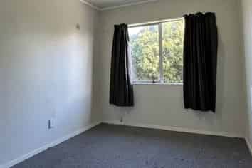 4/59A Takanini Road , Takanini