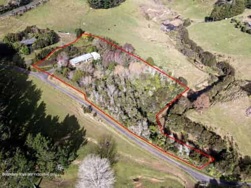 598C Wright Road, Aongatete