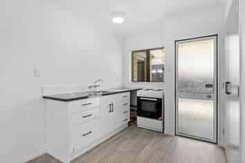 86B Clyde Street, Hamilton East