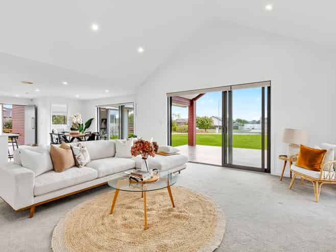 62 Alan Livingston Drive, Cambridge