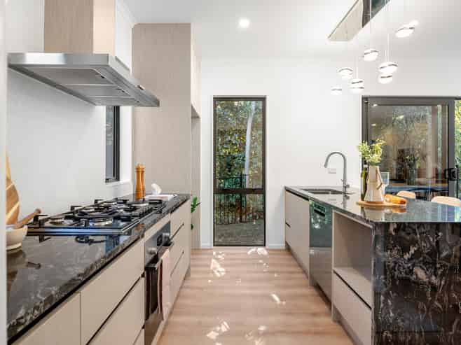 3/1082 River Road, Queenwood