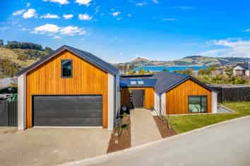 5 Goddard Way, Sawyers Bay