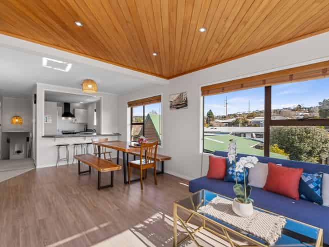 22 Carter Drive, Pomare