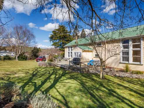 763 Oroua Valley Road, Apiti