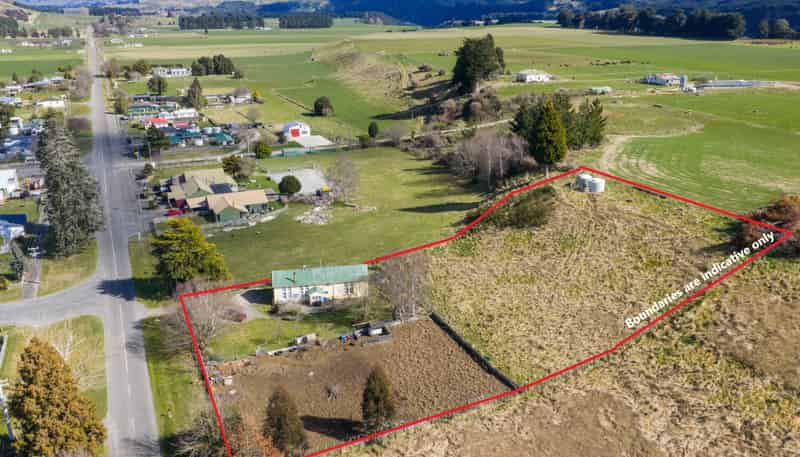 763 Oroua Valley Road, Apiti