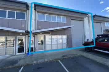 Fully Secure Unit - Lambie Drive
