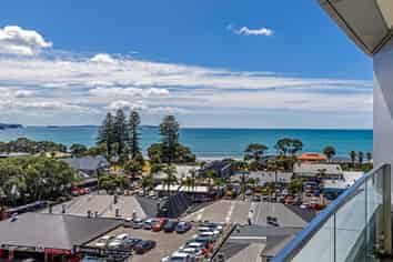 702/11 Tamariki Avenue, Orewa