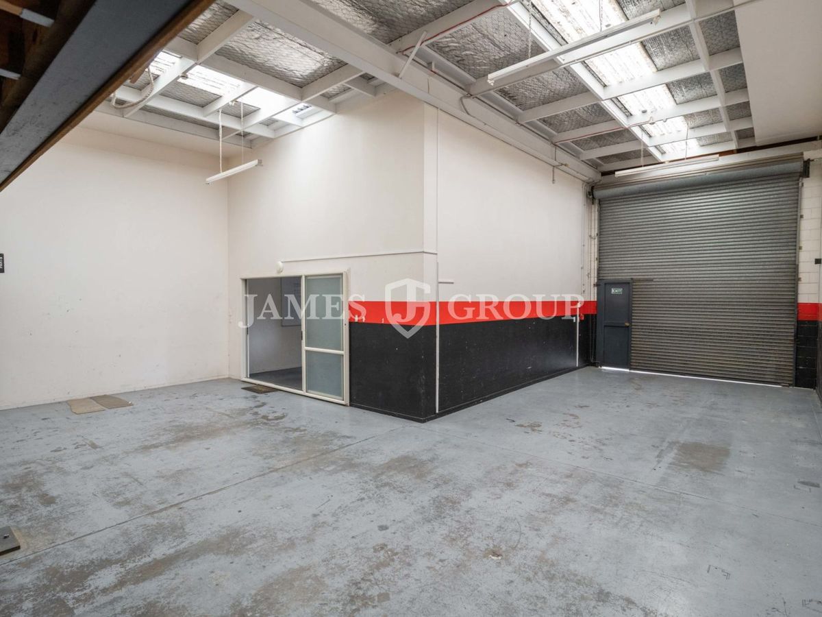 208sqm East Tamaki Industrial Unit - AVAILABLE NOW - Mehr