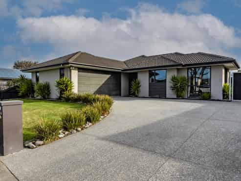 29 Mataroa Place, Parklands