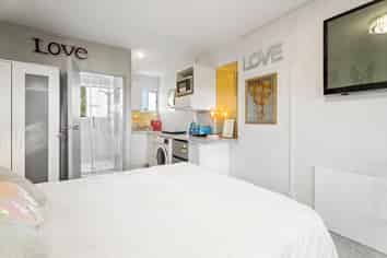 23/43 Woodward Road, Mount Albert