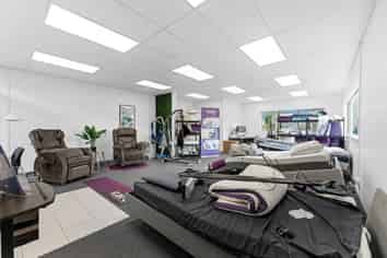 68 sqm Albany Commercial - $360,000 + GST (if any) 