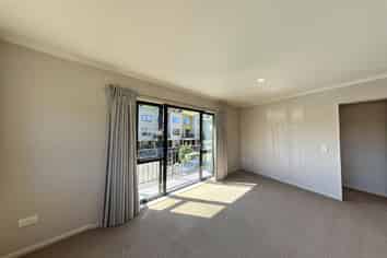 1/8 Wellington Road, Paekakariki