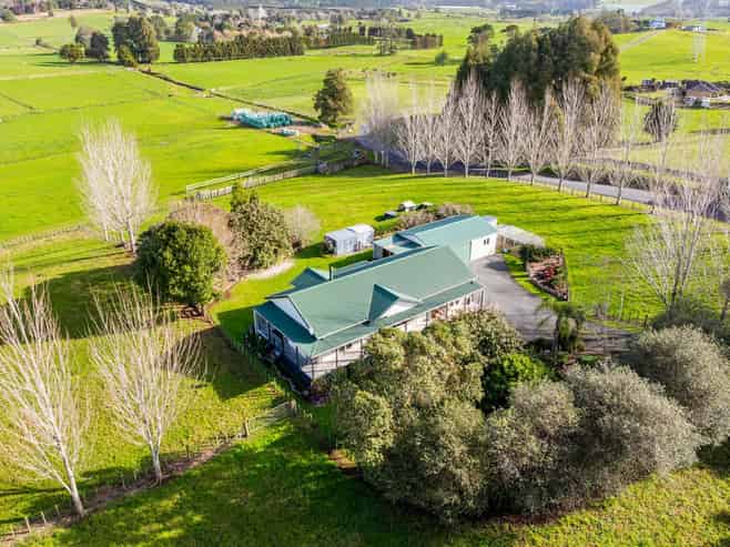 51 Clendon Drive, Maungatapere
